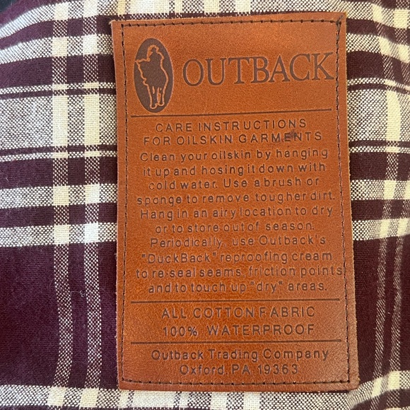 Black Quilted Utility Jacket - Picture 8 of 8